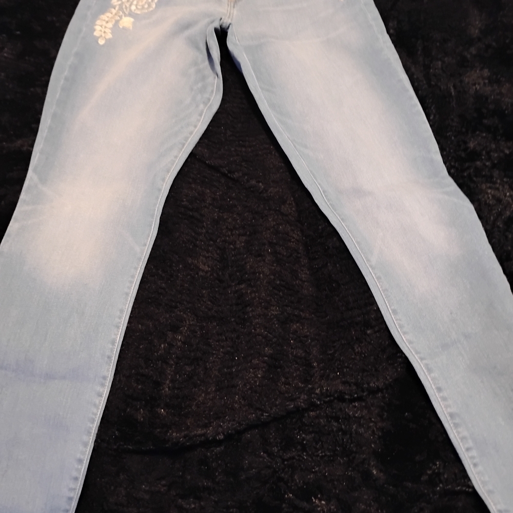 GAP Light Blue Women's Jeans with Embroidery